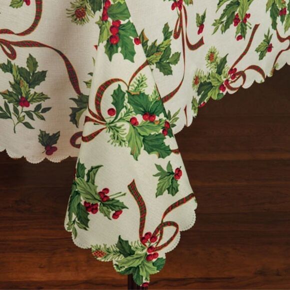 Holly Tablecloth - 60 inch X 90 inch NWT - Picture 1 of 1